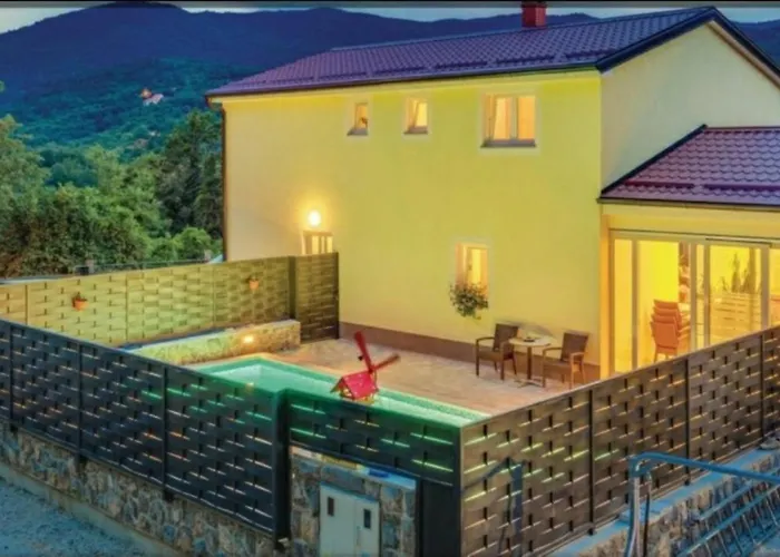 Katarina Villa *